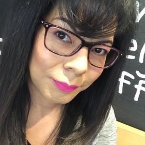 Meet your Posher, Candice